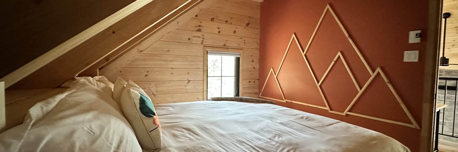 albany room