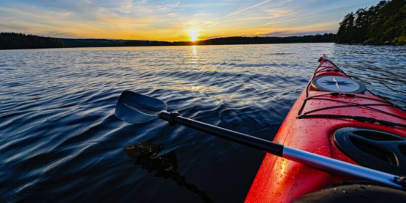 kayaking canoeing